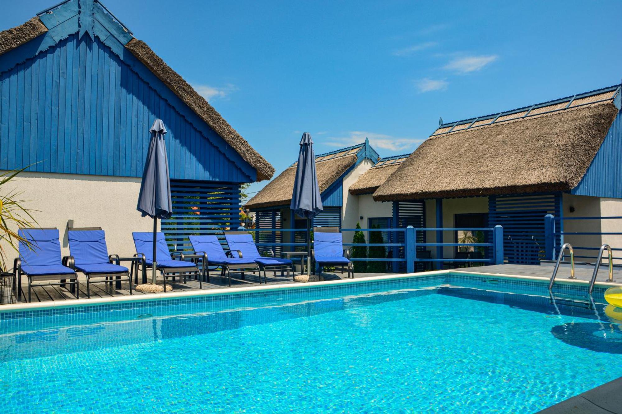 Hotel Déjà Blue - ADULT ONLY Sfântu Gheorghe Exterior foto
